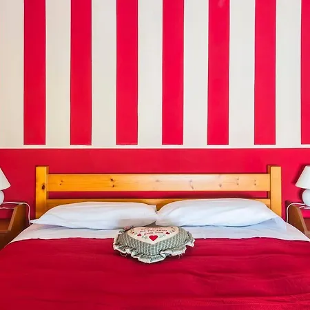 Farinati Bed & Breakfast 3*